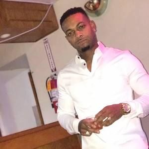 Meet your Posher, Marlon